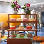 Holiday Inn Express Shangdi Beijing By Ihg L Next To Yuanmingyuan Park & Subway & Qinghe Railway Station & Beijing Sport University L Taxi 15 Minutes To Summer Palace & Peking University & Tsinghua University L 20 Minutes To Badaling Great Wall By Ra